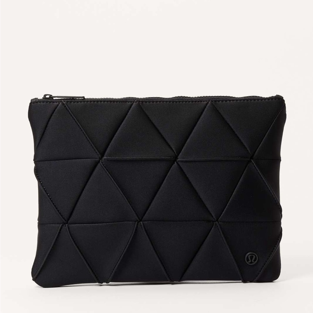 lululemon athletica Black Quilted essential’s Pouch New with tags